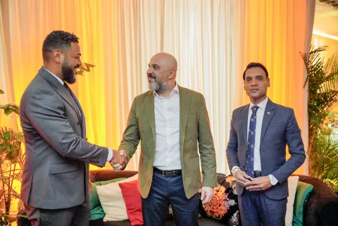 UAE Delegation Pays Courtesy Visit to Minister of Public Administration and Artificial Intelligence